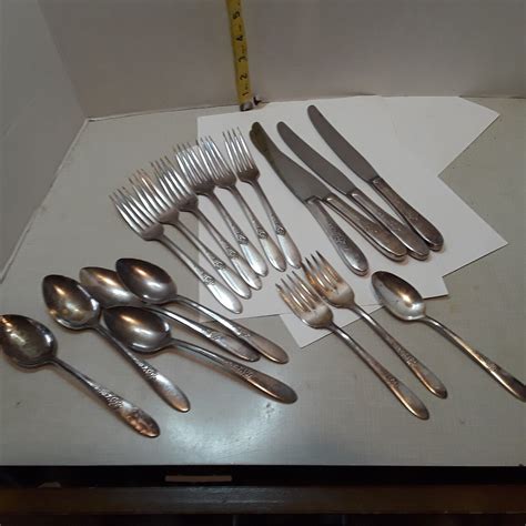 oneida community tudor plate flatware.